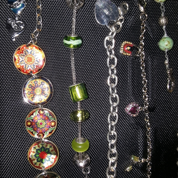 12 braclets - Picture 2 of 11